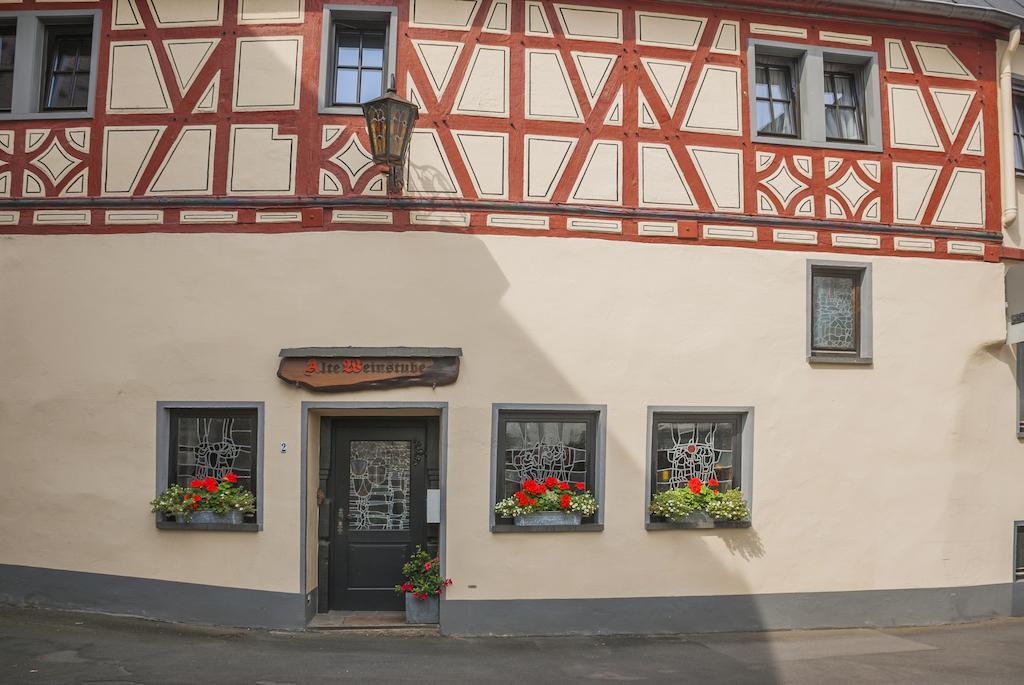 Alte Weinstube Burg Eltz Bed & Breakfast ทรัยส์-คาร์เดิน ภายนอก รูปภาพ